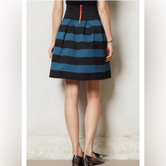 Anthropologie Girls from Savoy Ponte Bell Skirt - Picture 2 of 6